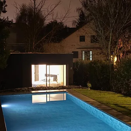 Maisonnette Independante Avec Piscine & Jacuzzi 3*
