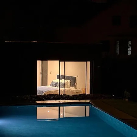 Maisonnette Independante Avec Piscine & Jacuzzi Penzion