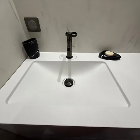 Maisonnette Independante 25 M2 Avec Jacuzzi