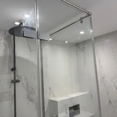 Penzion Maisonnette Independante Avec Piscine & Jacuzzi 3*